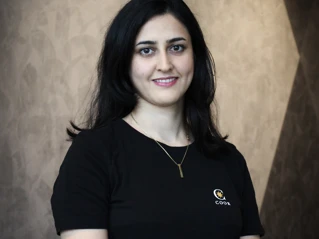 Portrettbilde av Foroozan i Coor